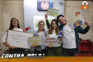 Equipo-loscaminantesblancos-escape-room-badajoz-contrareloj