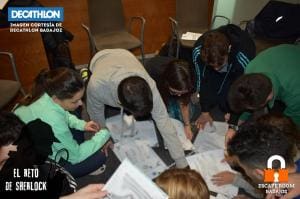 Teambuilding-Badajoz-reto-sherlock-Escape-room-badajoz-007